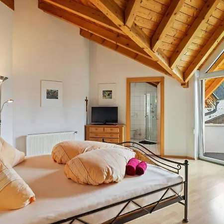 Villa Tarrenz *